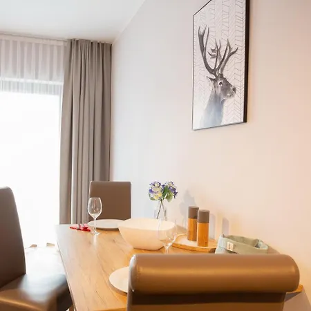 아파트 Bergzeit Family Wellness *